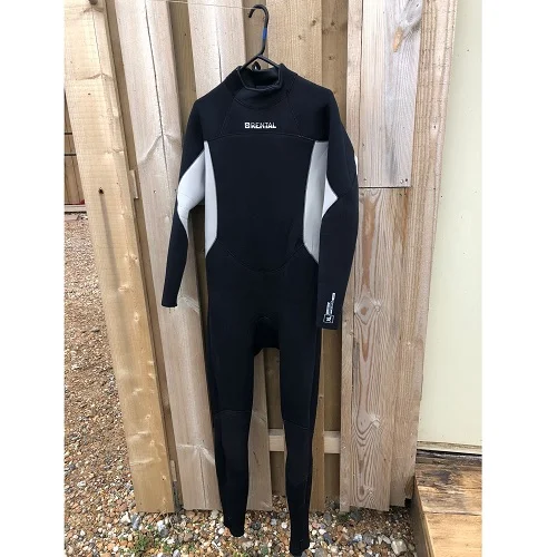 Used Mystic & Sola Wetsuits